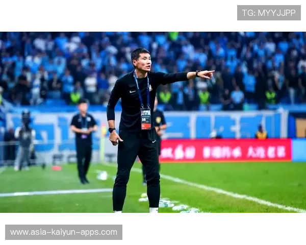 中国足球是否应发展本土教练教育体系，足球还得靠中国教练