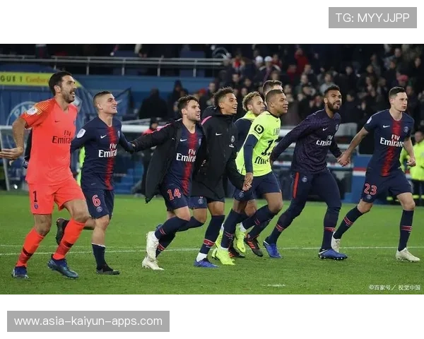 巴黎圣日耳曼淘汰皇家社会，姆巴佩双响，巴黎圣日耳曼被巴萨逆转