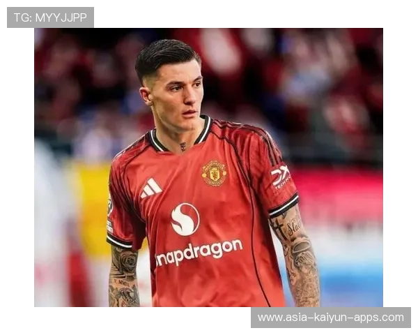 曼联新星谢什科带领进攻,未来核心逐渐成形 曼联新星谢什科带领进攻,未来核心逐渐成形