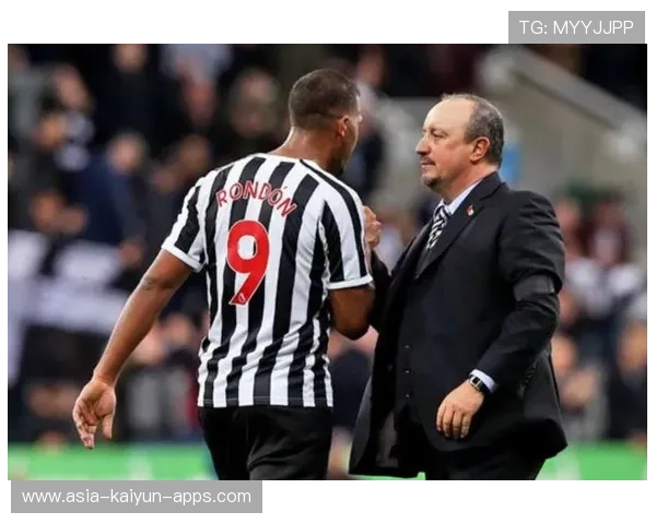 重庆铜梁龙迪马塔传中落点更刁,后点包抄差一步 重庆铜梁龙迪马塔传中落点更刁,后点包抄差一步