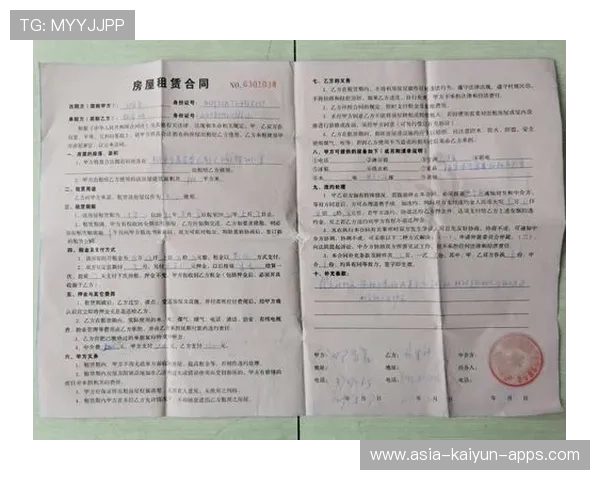 足球场馆临时设施承租合同风险防范要点，足球场租赁合同
